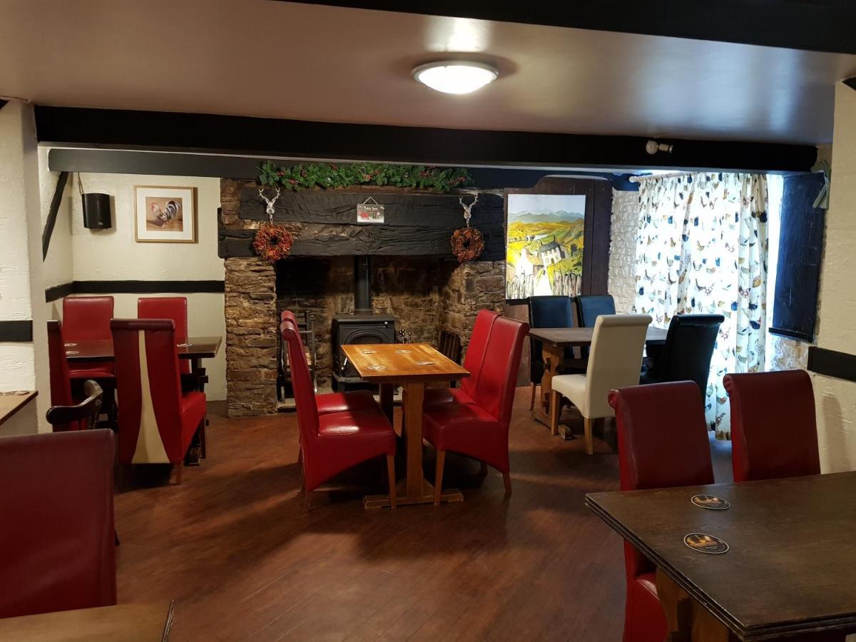 The Cock Hotel Bronllys Экстерьер фото